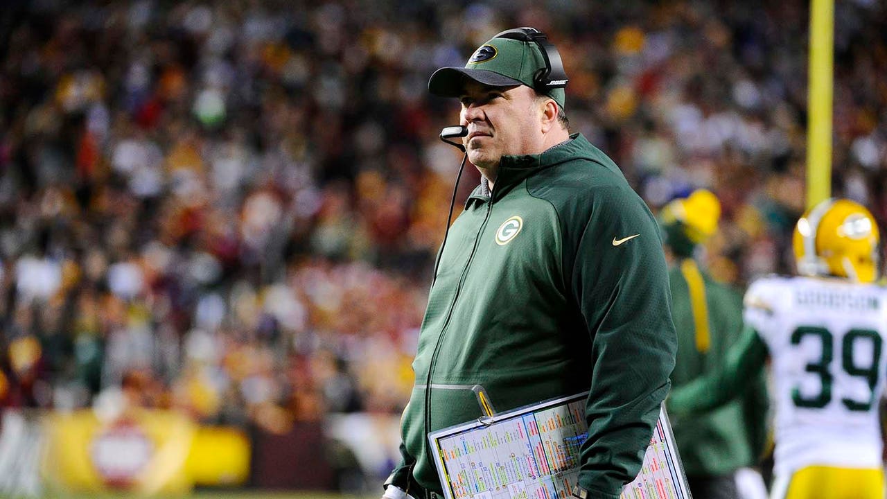 McCarthy, Rodgers back in rhythm for Packers after playoff win